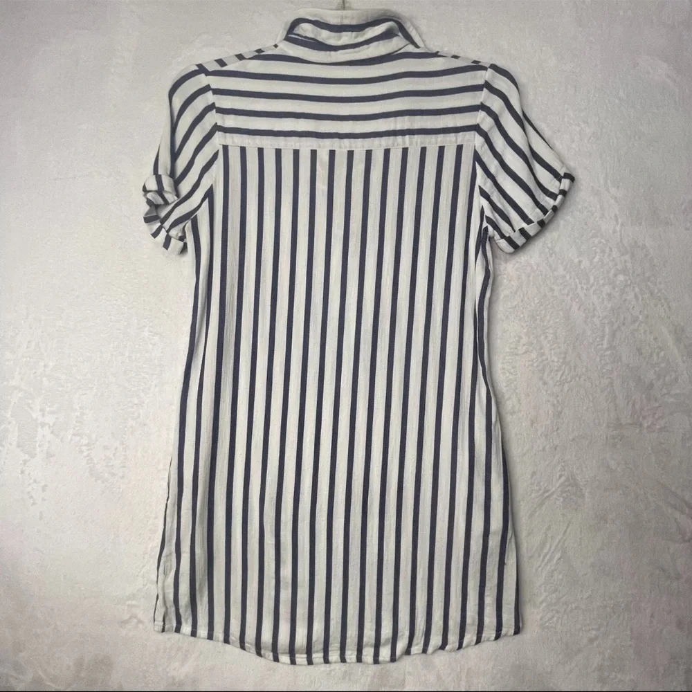 Miss Me Dress - Picture 10 of 11